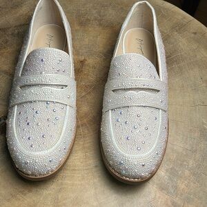 BeTsey Johnson size 10 pearl loafers